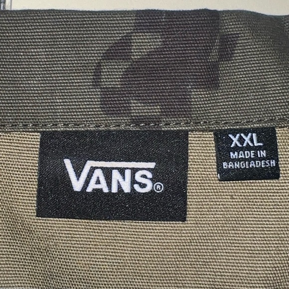 MENS VANS XXL CAMO JACKET - Picture 3 of 3